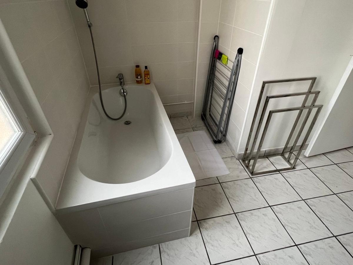 Beau 2 Pieces Quartier Brindeau A 10 Min A Pied Des Docks Et 20 Min De La Gare - Les Appartements Oceane Le Havre Exterior photo